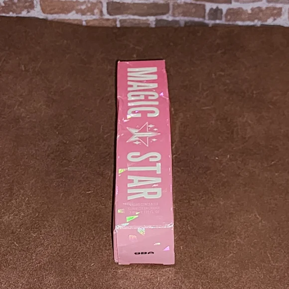 NIB $9 Jeffree Star Magic Star Concealer C19.5 - Picture 2 of 3